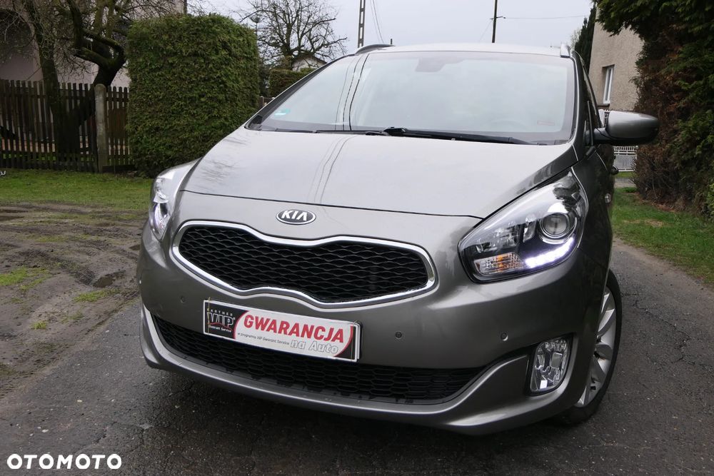 Kia Carens 1.7 CRDi L - 6