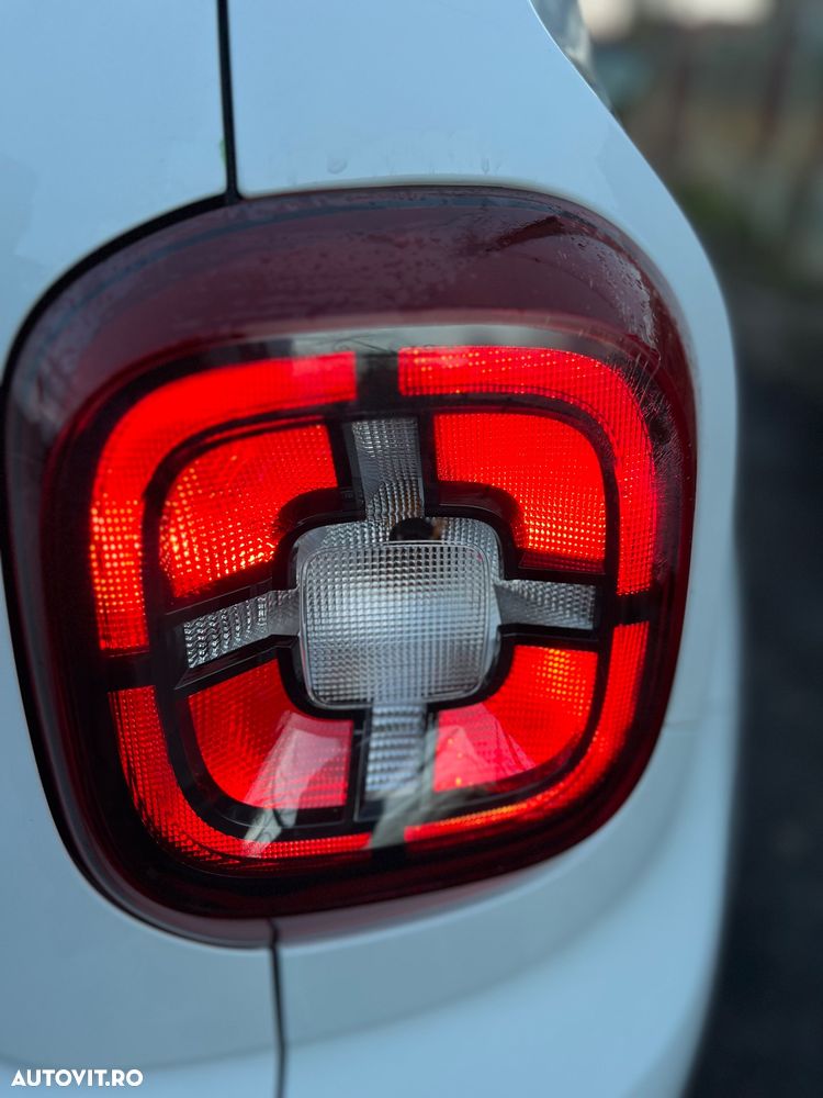 Dacia Duster SCe 115 2WD Essential - 8