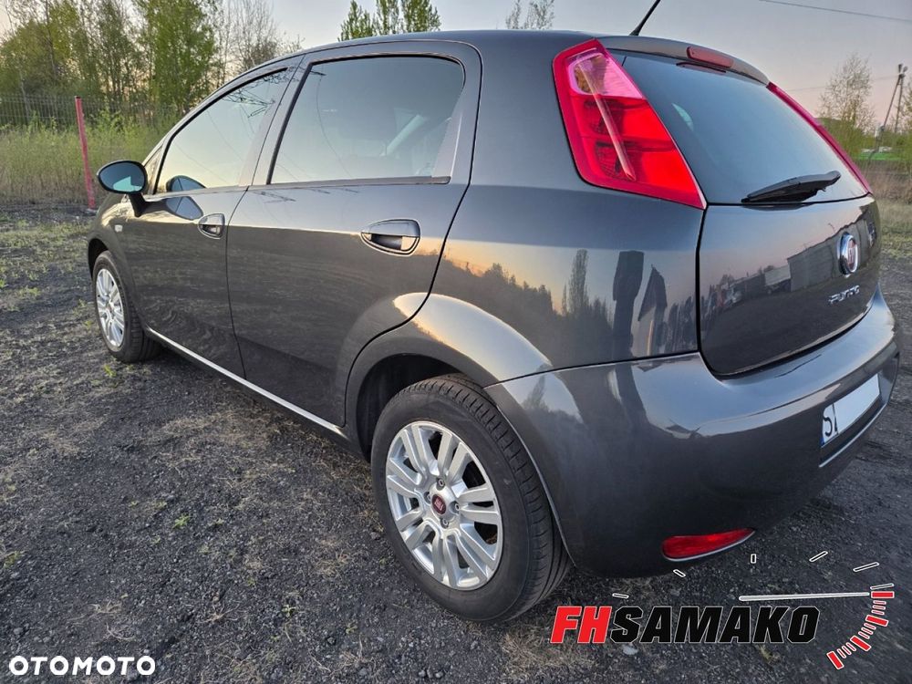 Fiat Punto 1.2 Young - 10