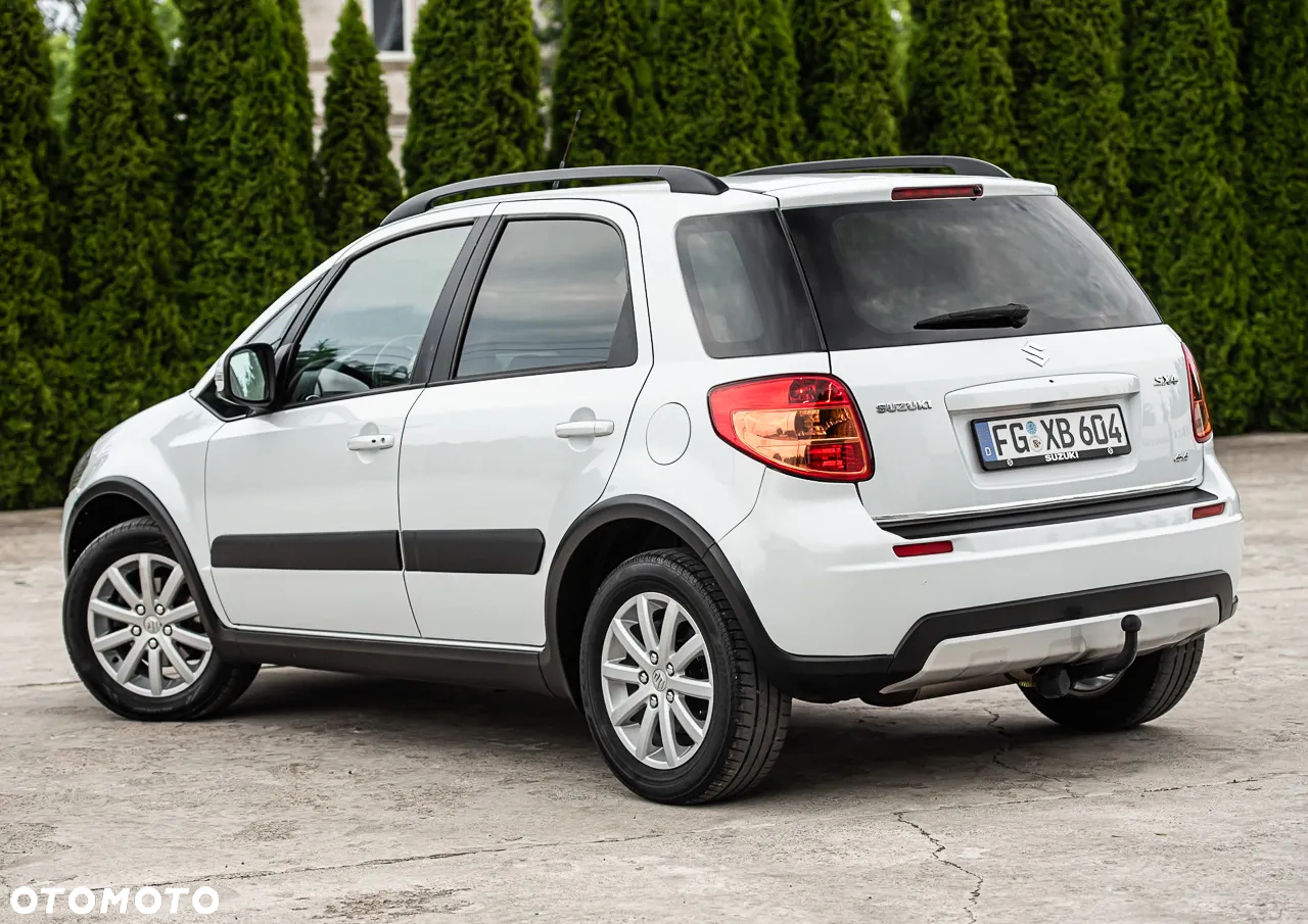 Suzuki SX4 1.6 Premium 4WD - 9