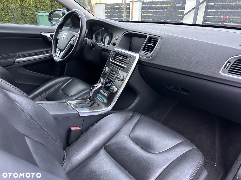 Volvo V60 - 19