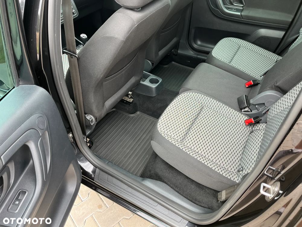 Skoda Roomster 1.2 TSI Elegance PLUS EDITION - 9