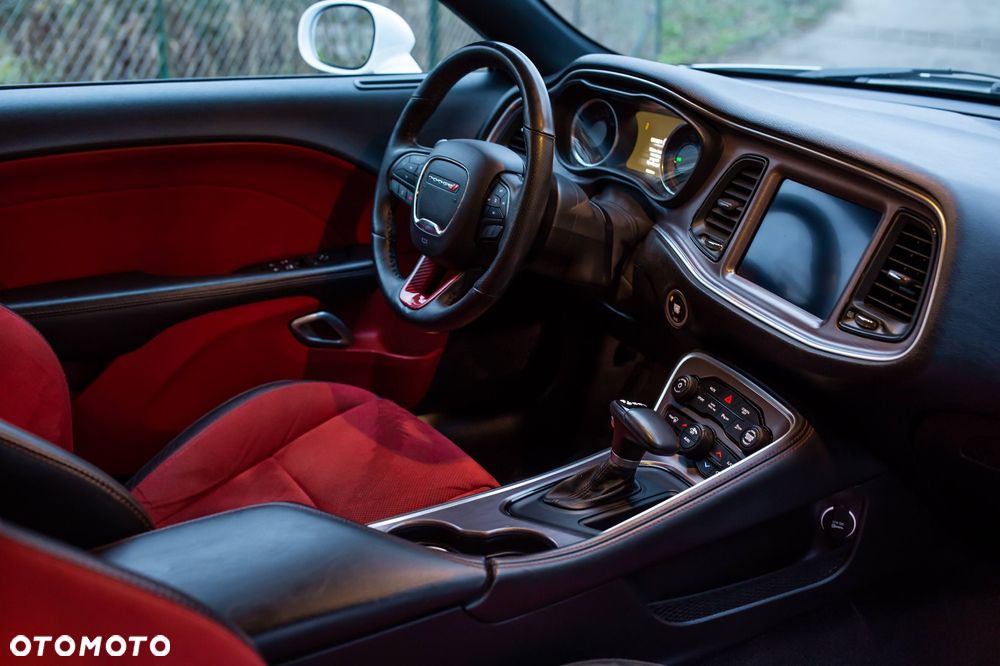 Dodge Challenger 5.7 R/T Shaker - 15