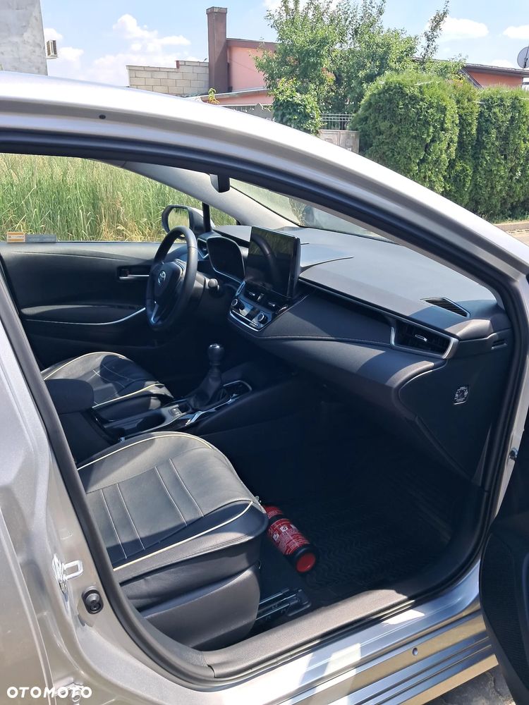 Toyota Corolla 1.5 Comfort - 13