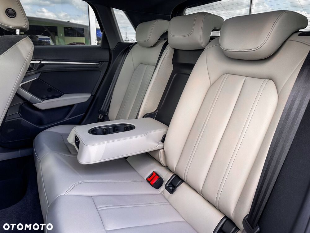 Audi A3 Sportback - 37