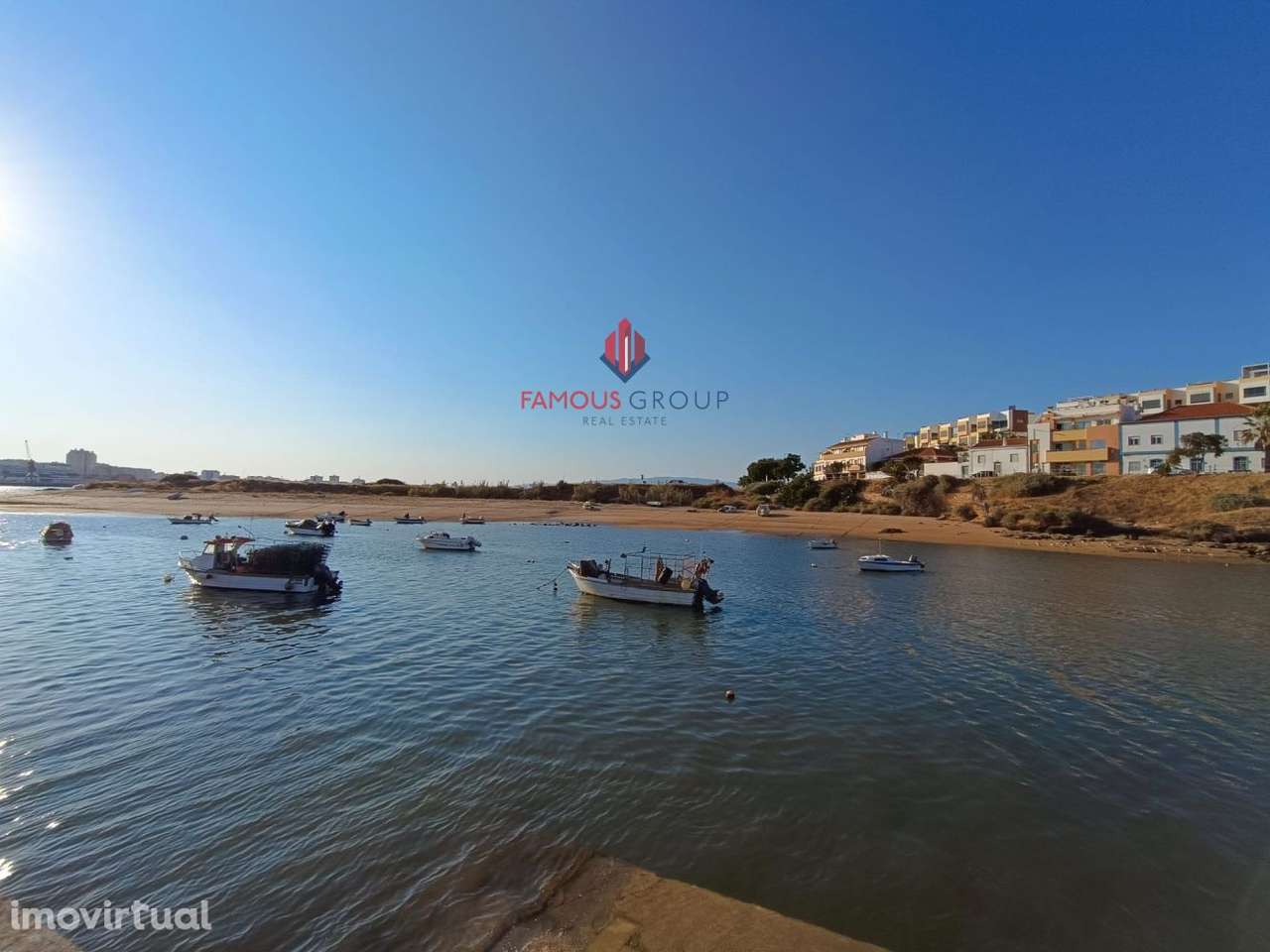 Apartamentos novos T2- Ferragudo - Lagoa - Grande imagem: 2/26