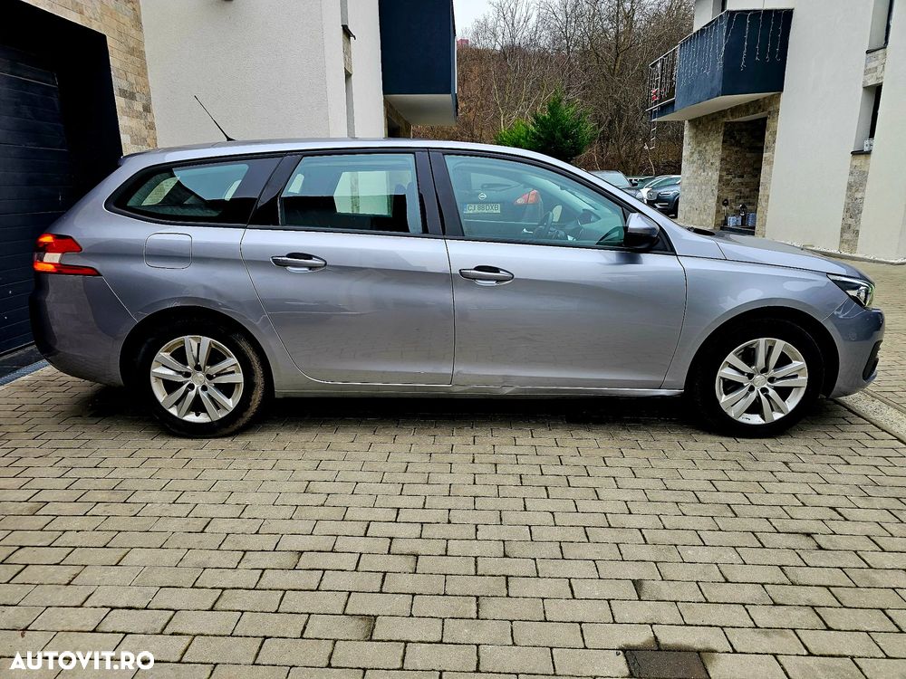 Peugeot 308 SW BlueHDi 130 EAT8 Stop & Start Active - 3