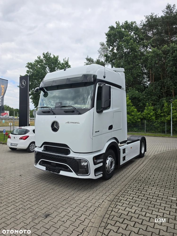 Mercedes-Benz actros - 1