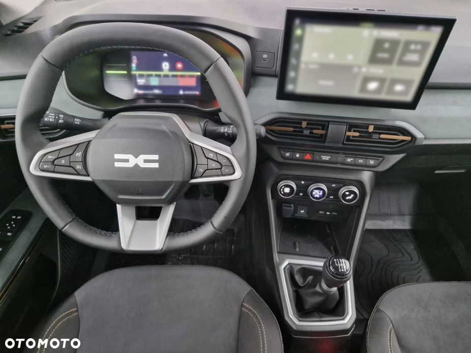 Dacia Sandero - 10