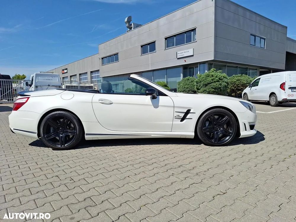 Mercedes-Benz AMG SL Roadster - 18