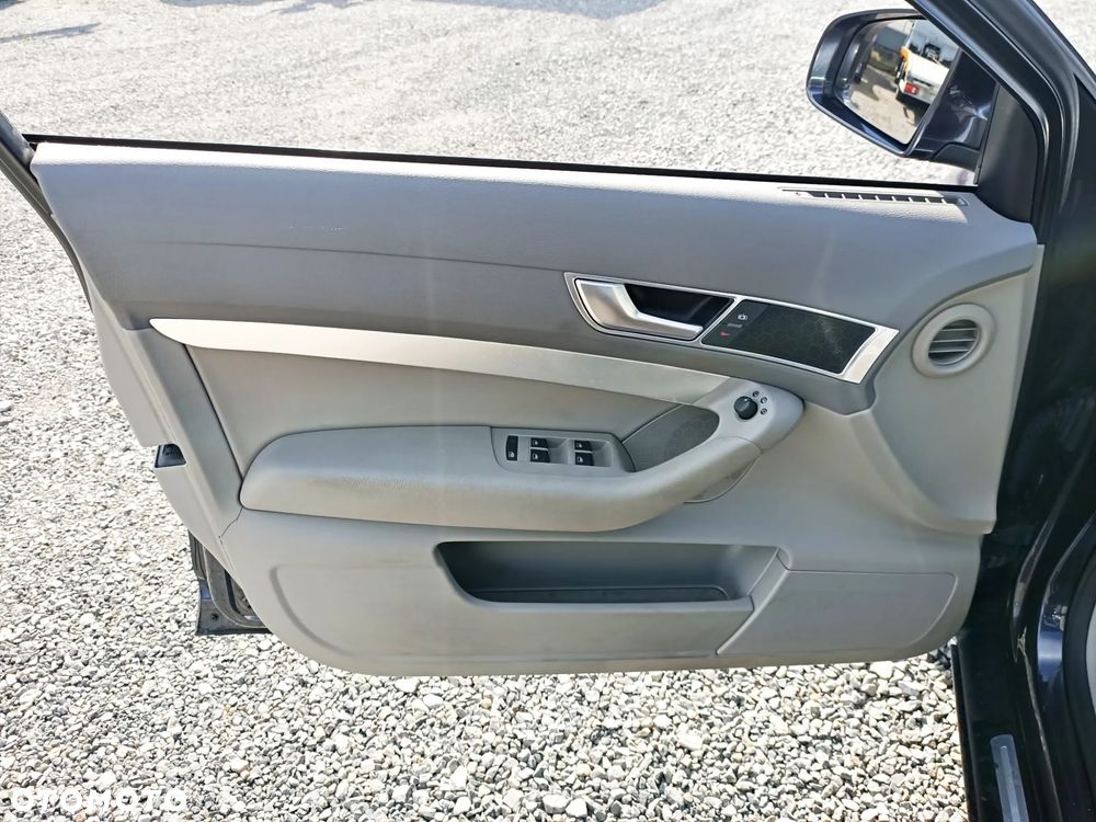 Audi A6 Avant - 15