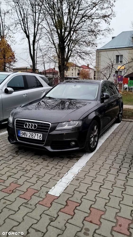 Audi A4 Avant - 1