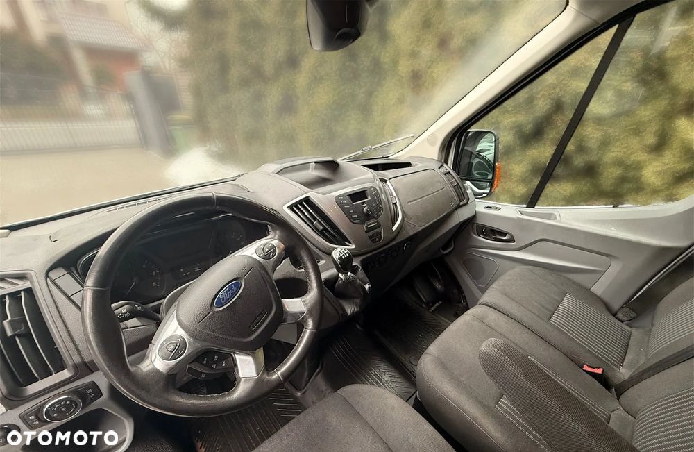 Ford Transit - 8
