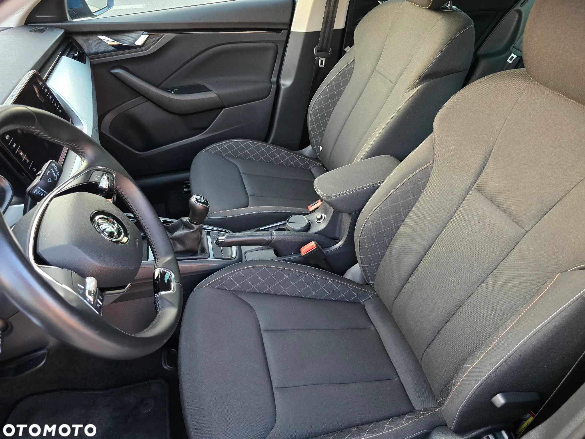 Skoda Kamiq 1.0 TSI Ambition - 8