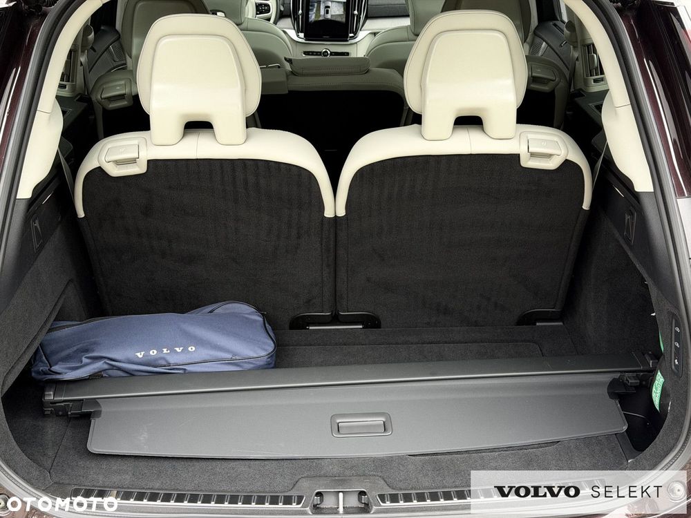 Volvo XC 90 - 12