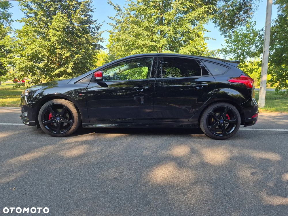 Ford Focus 1.5 EcoBoost ST-Line Black ASS - 4