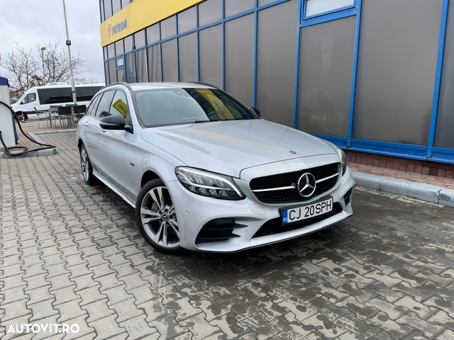 Mercedes-Benz C 300 e 9G-TRONIC AMG Line - 2