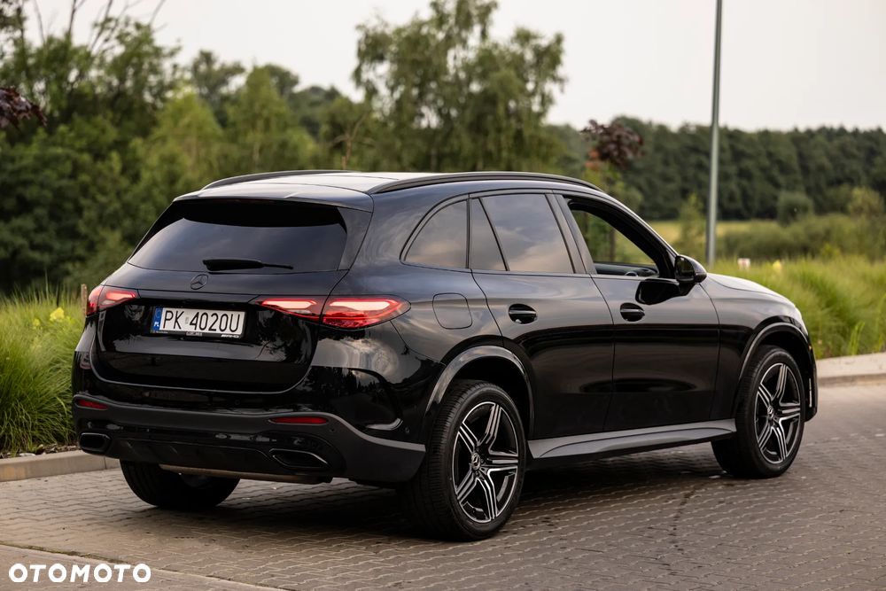 Mercedes-Benz GLC 300 mHEV 4-Matic AMG Line - 11