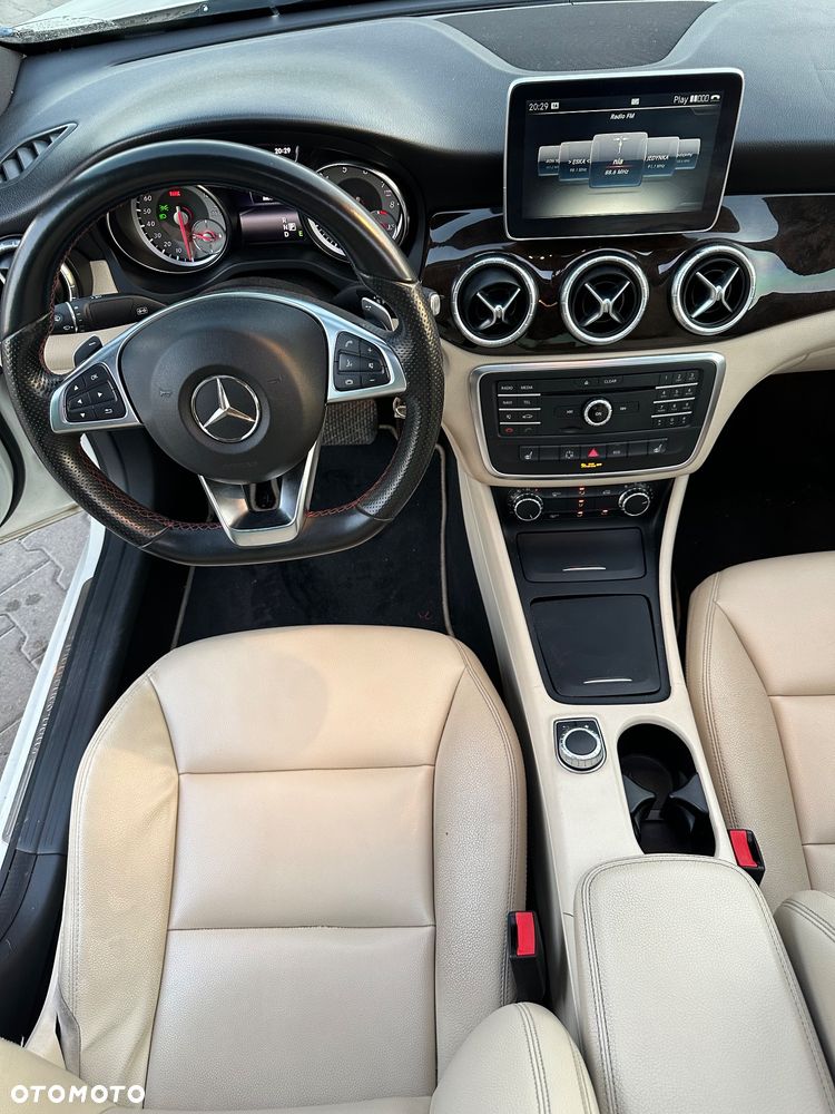 Mercedes-Benz CLA 250 4-Matic Sport - 14
