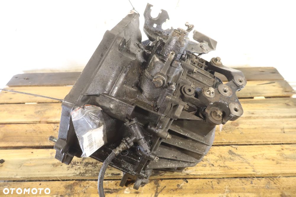 SKRZYNIA BIEGÓW 6 BIEGOWA ALFA ROMEO 159 1.9JTD 55192042 - 3