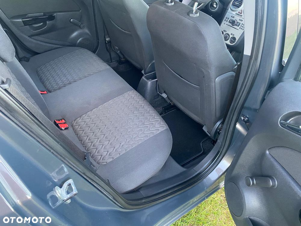 Opel Corsa - 10