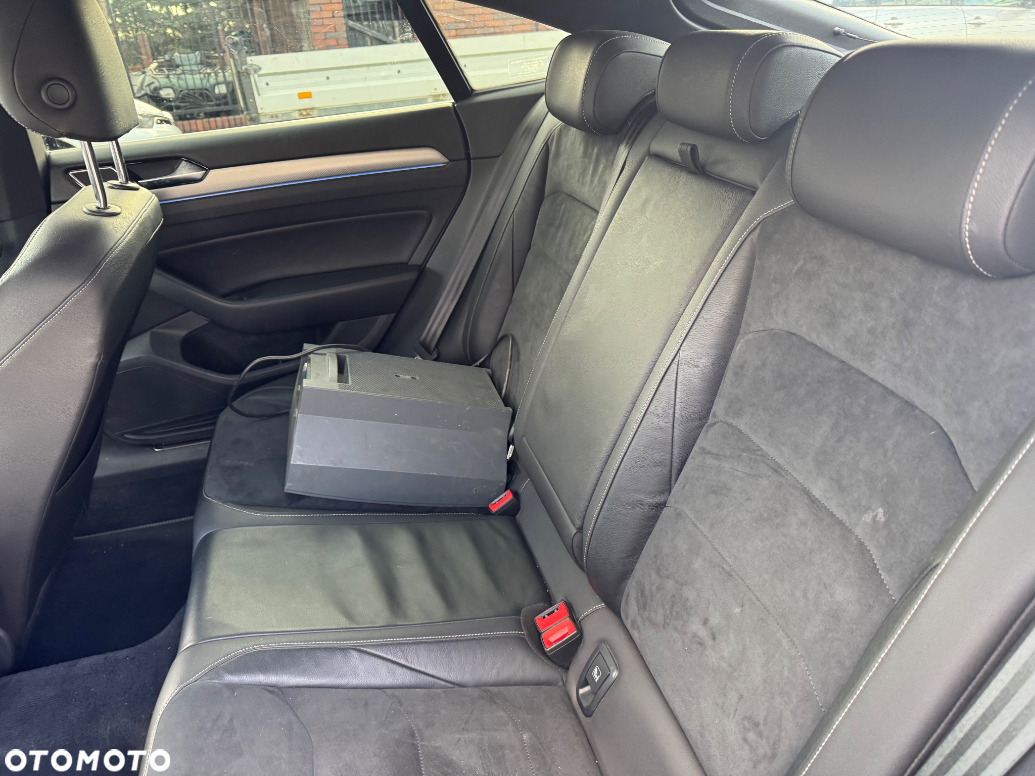 Volkswagen Arteon 2.0 TDI SCR R-Line DSG - 21