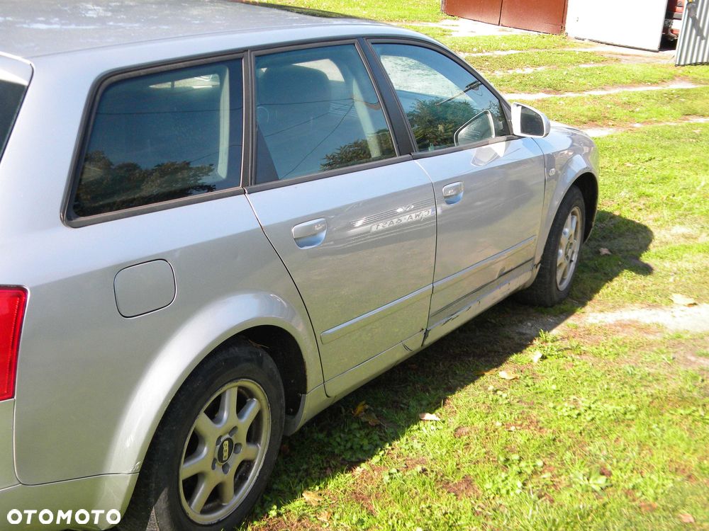 Audi A4 Avant - 4
