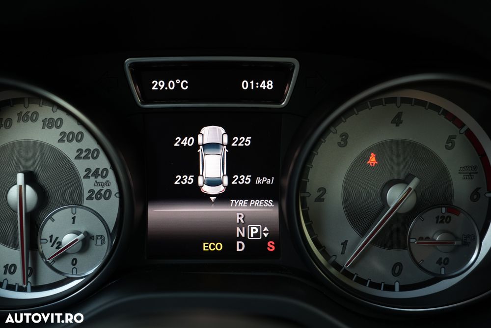 Mercedes-Benz CLA 220 d 7G-DCT Peak Edition - 9