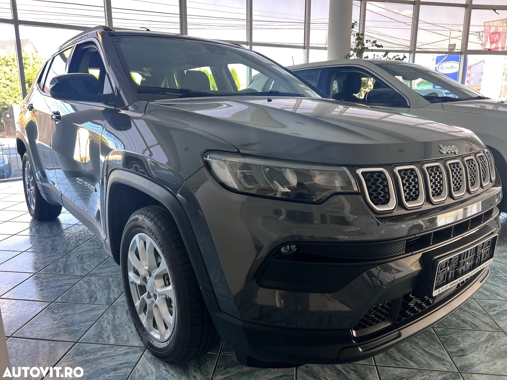 Jeep Compass - 3