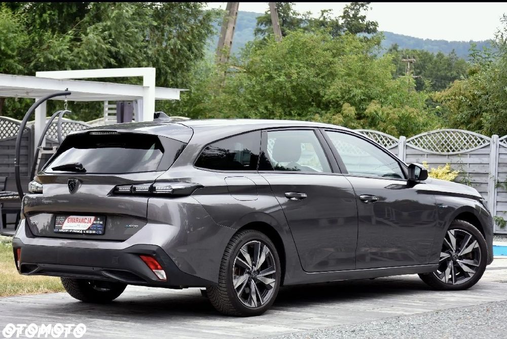 Peugeot 308 180 e-EAT8 GT - 15