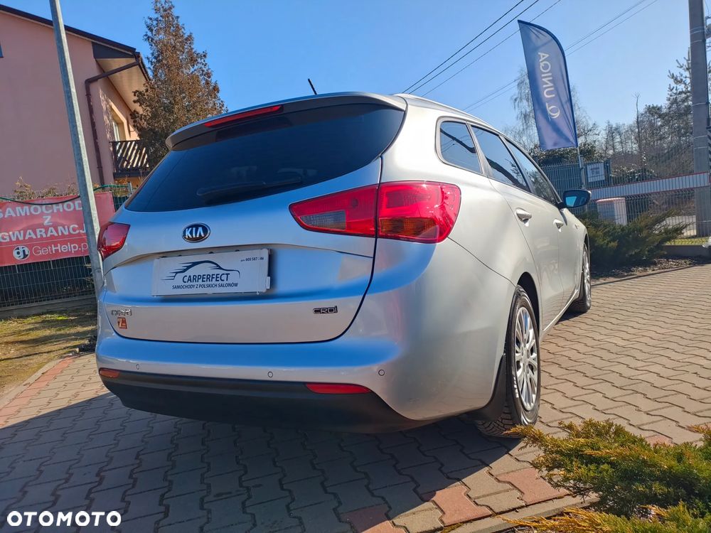 Kia Ceed - 4