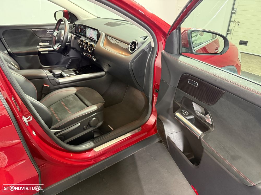 Mercedes-Benz GLA 250 e 8G-DCT AMG Line - 16