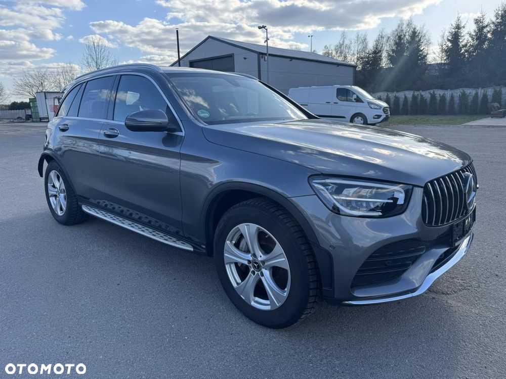 Mercedes-Benz GLC 220 d 4Matic 9G-TRONIC AMG Line - 1
