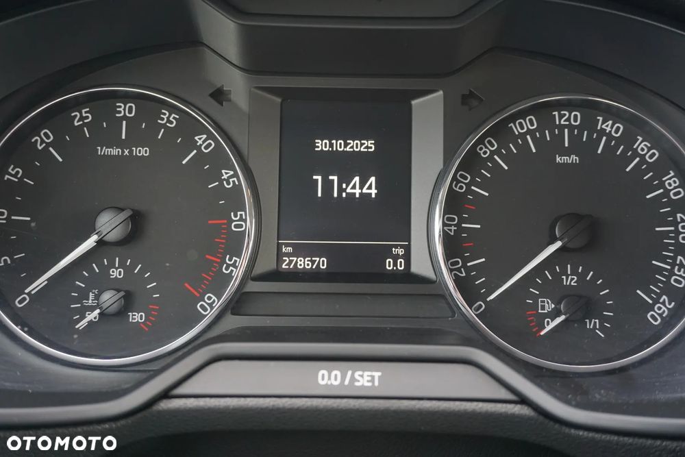 Skoda Octavia 2.0 TDI Style - 24