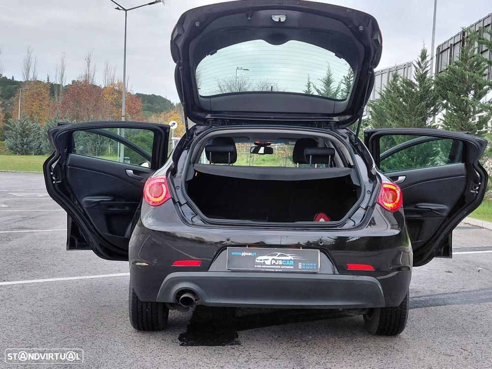 Alfa Romeo Giulietta 1.6 JTDm Super - 9