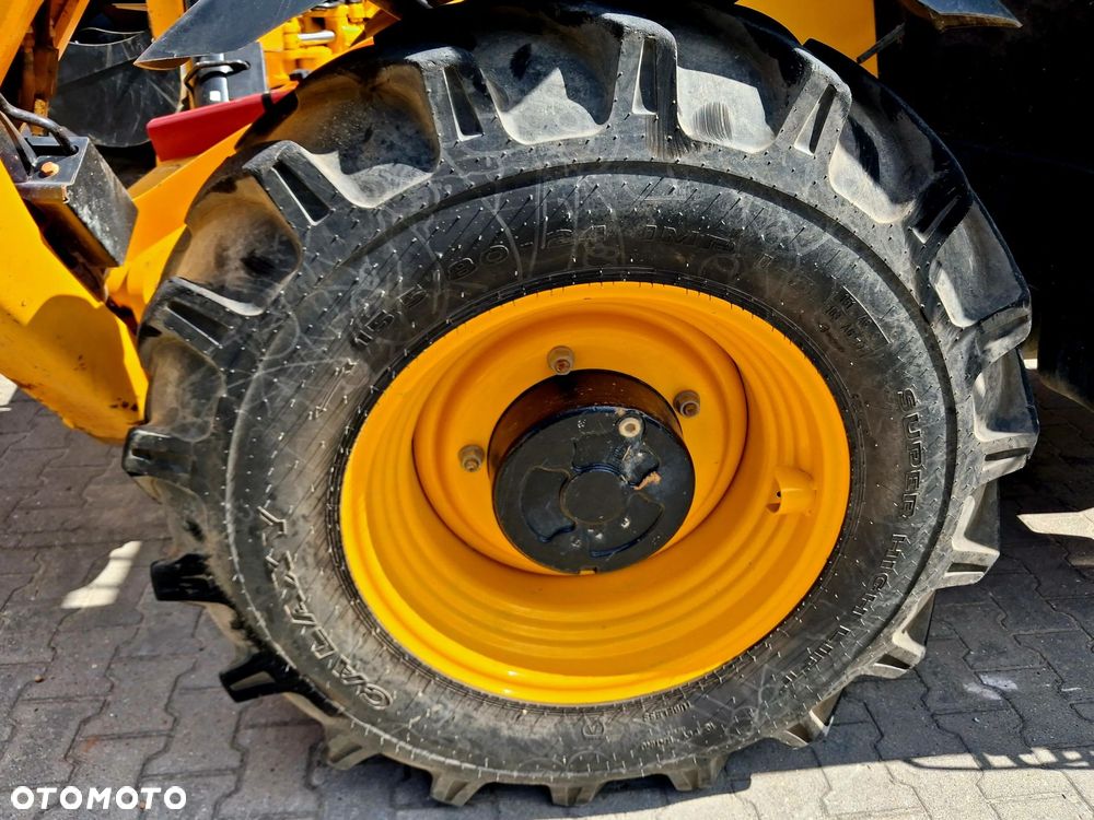 JCB 535-125 - 18