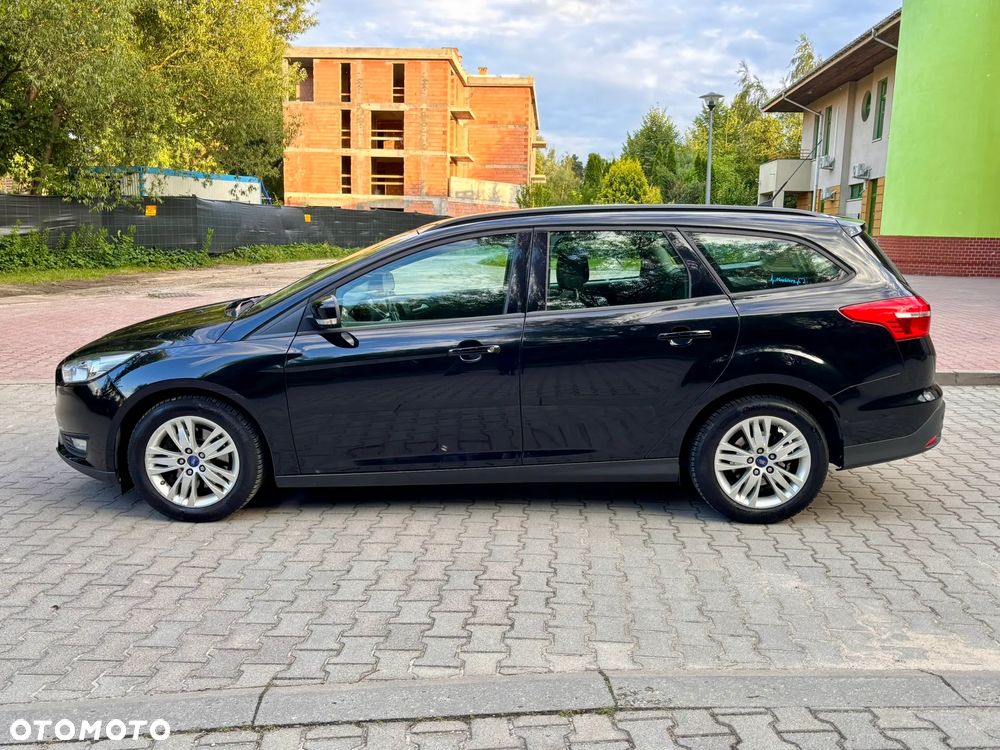 Ford Focus 1.5 EcoBoost SYNC Edition ASS - 3