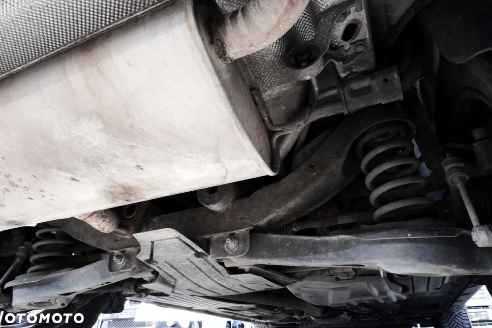 Ford Kuga 2.0 TDCi 4WD Titanium - 40