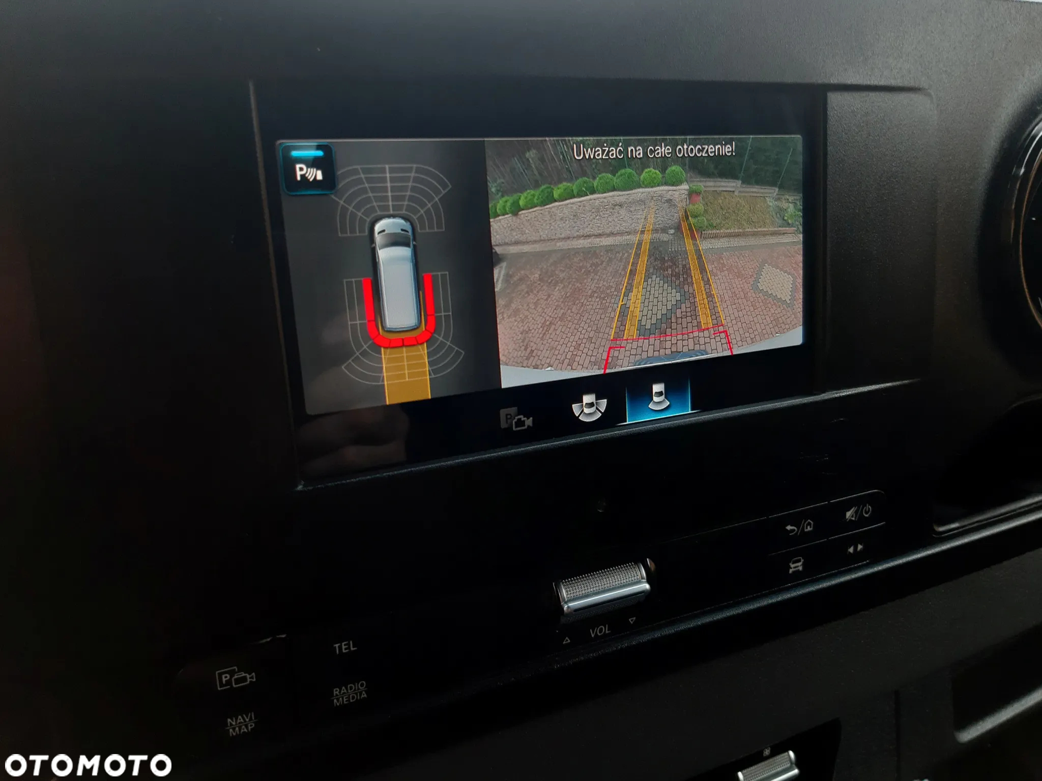 Mercedes-Benz Sprinter - 25