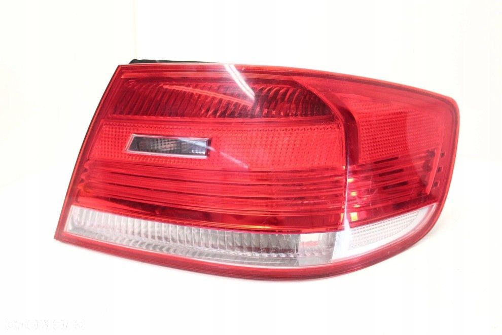 BMW E92 04-10 PRAWA TYLNA LAMPA LED ORYGINAŁ - 1