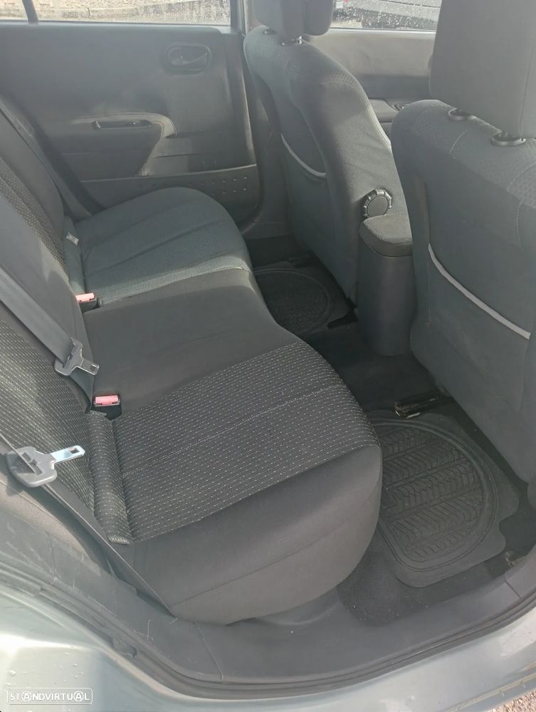 Renault Mégane 1.5 dCi Confort - 7