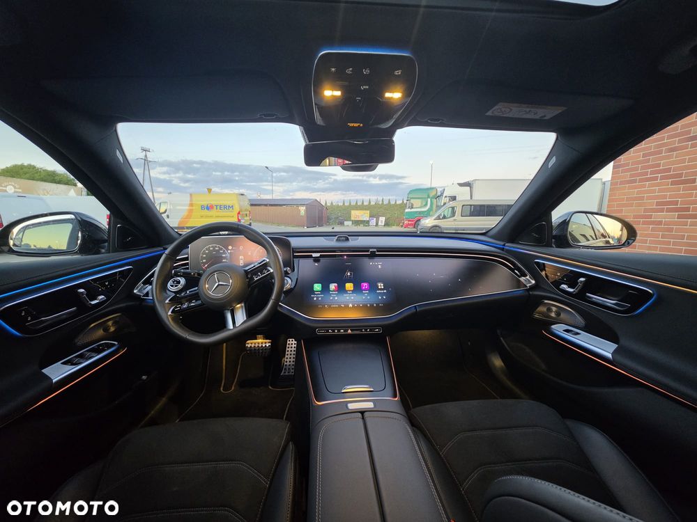 Mercedes-Benz Klasa E 220 d mHEV 4-Matic AMG 9G-Tronic - 10