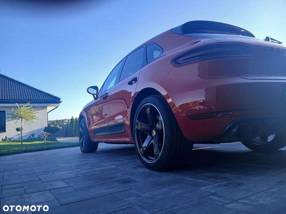 Porsche Macan GTS - 2