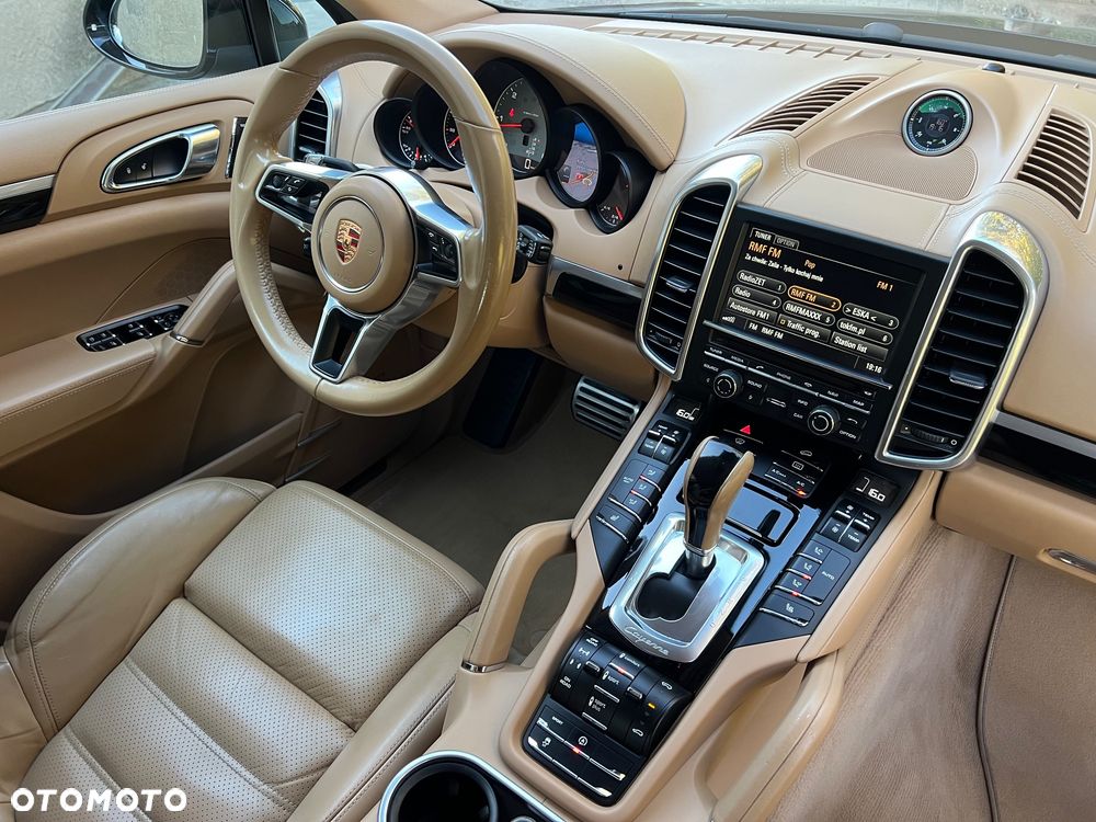 Porsche Cayenne S Diesel - 32