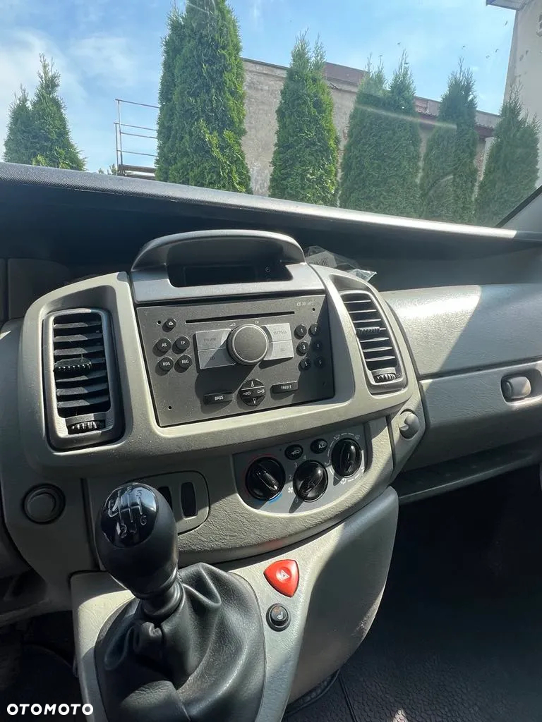Opel Vivaro - 3