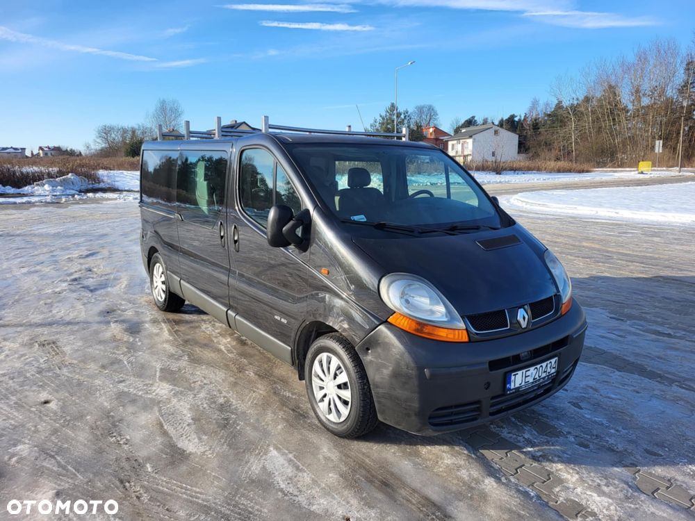 Renault Trafic - 10