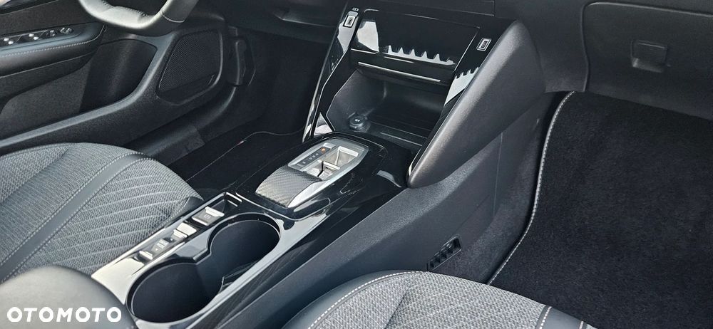 Peugeot 208 Hybrid 100 e-DSC6 Style - 24