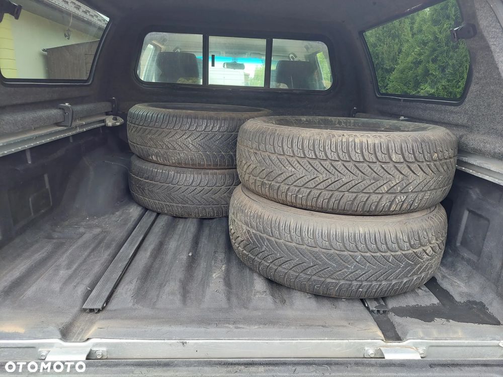 Nissan Navara 2.5 D SE Long - 28