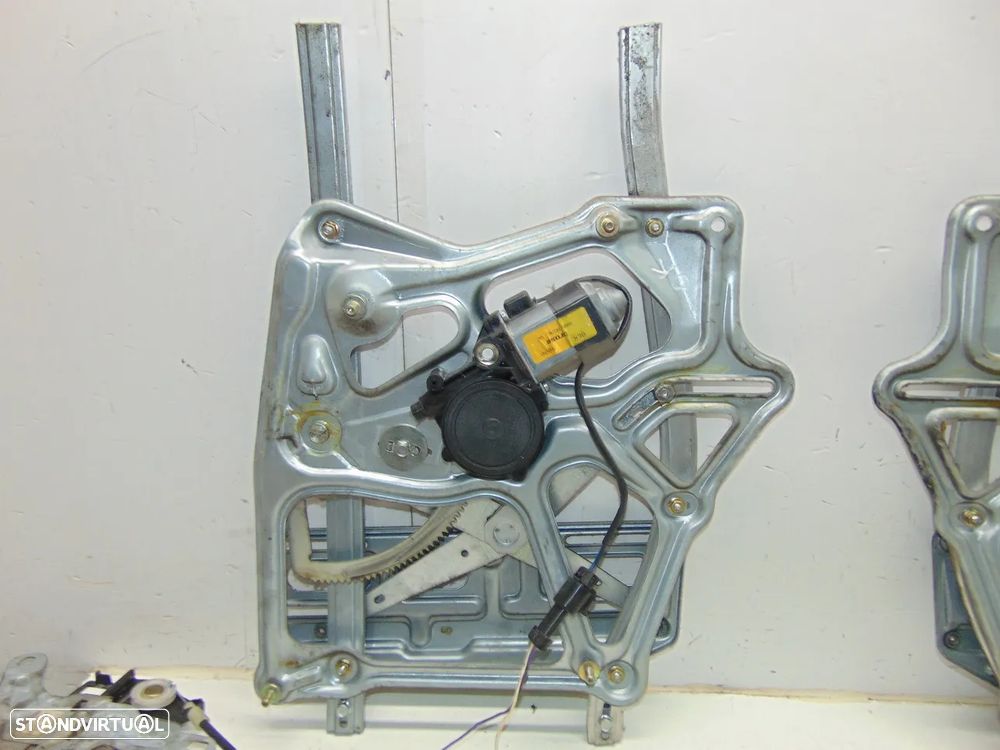 Fiat Punto Cabriolet elevadores - 10