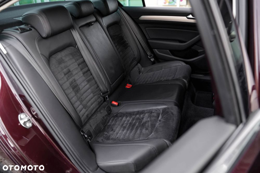 Volkswagen Passat 2.0 TDI BMT Highline DSG - 38